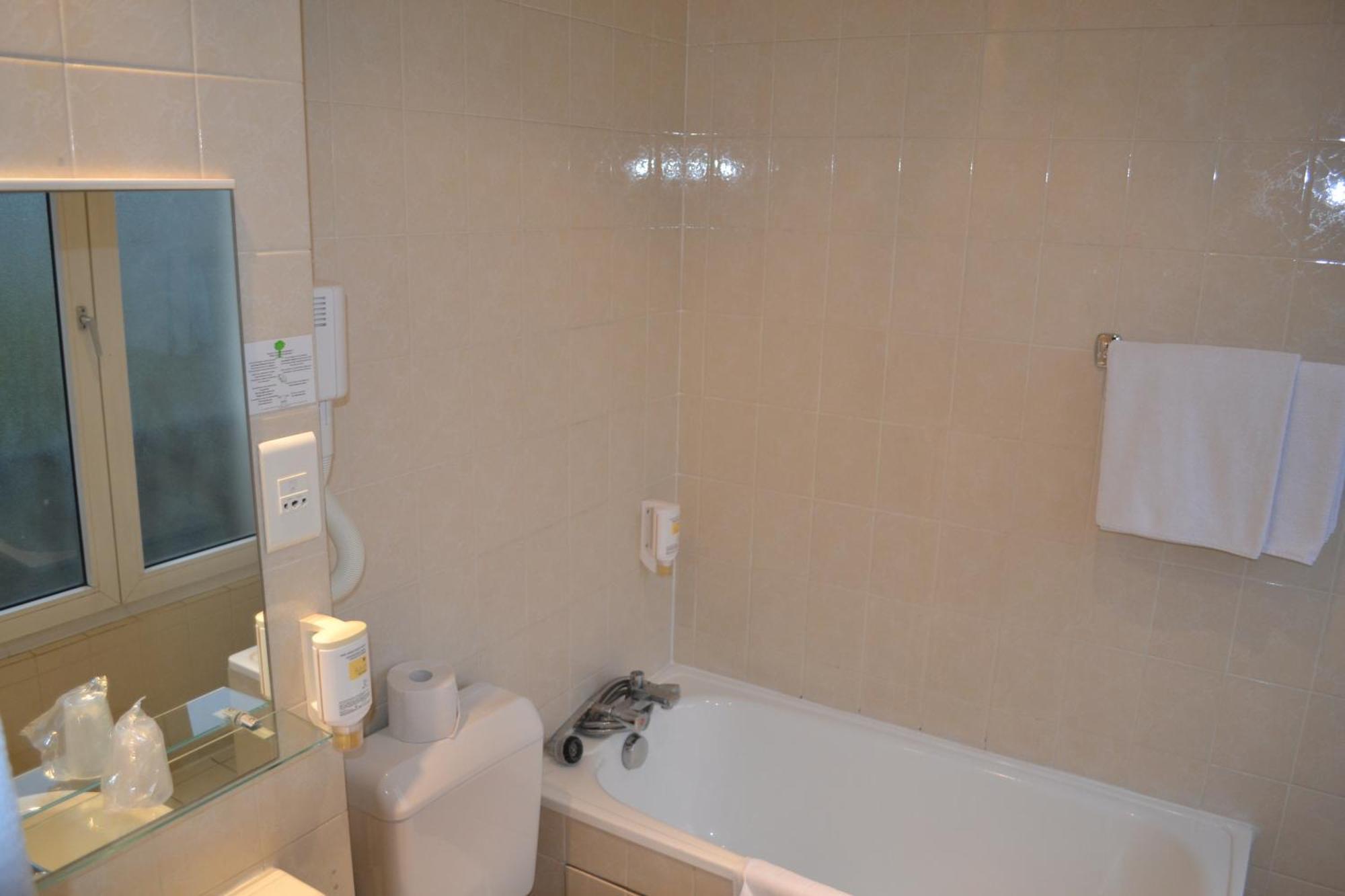 Hotel William's Opera 3*